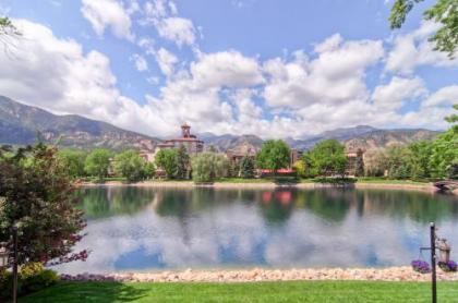 The Broadmoor Hotel - image 8