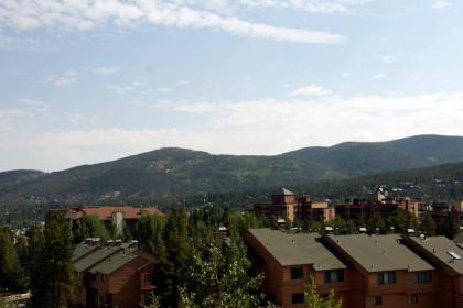 DoubleTree by Hilton Breckenridge - image 5