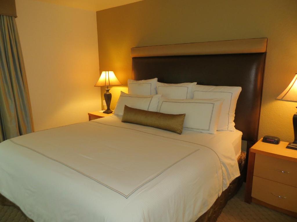 Desert Breezes Resort - image 6