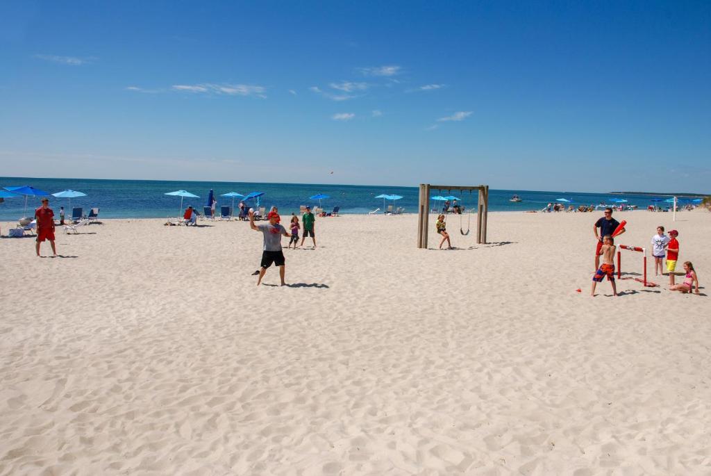 Riviera Beach Resort - image 3