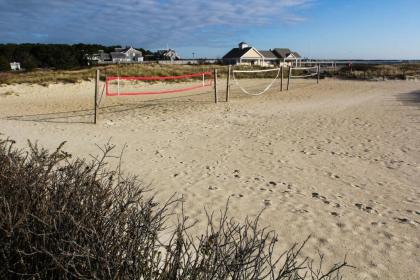 Ocean Club on Smuggler's Beach - image 19