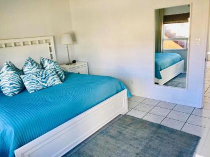 Ebb Tide Resort - image 10