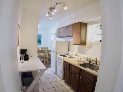 Ebb Tide Resort - image 4
