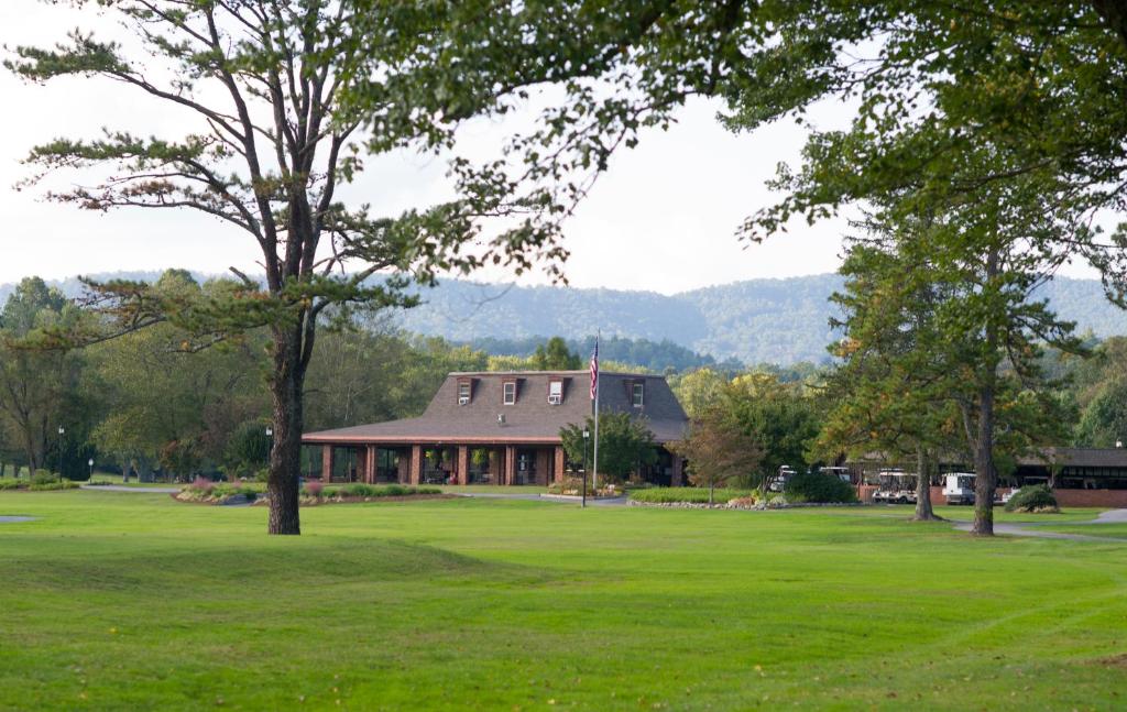 Etowah Valley Golf & Resort - image 4