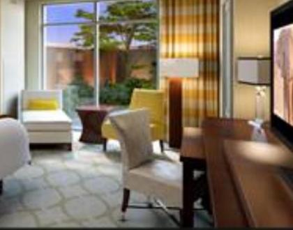 Seven Clans Hotel at Coushatta - image 7