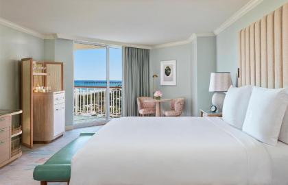 Four Seasons Resort Palm Beach - image 16