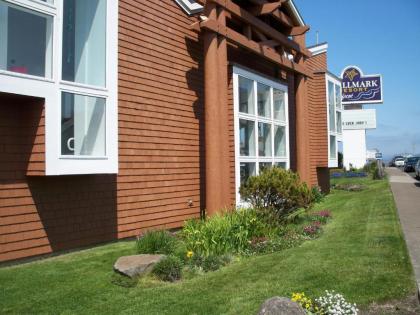 Hallmark Resort - Newport - image 5