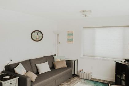 Nye Beach Condos & Cottages - image 15