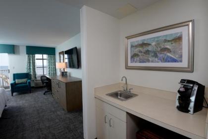 Rod 'N' Reel Resort - image 12