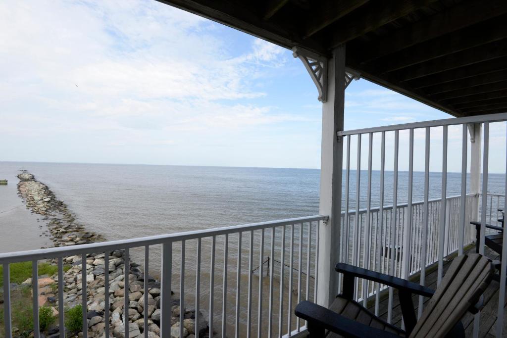 Rod 'N' Reel Resort - image 5