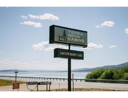 Terra Nova Cabins - image 2