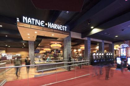 Akwesasne Mohawk Casino Resort - image 12