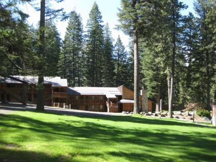 Eagle Cap Chalets - image 1