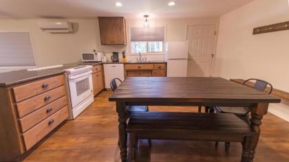 Eagle Cap Chalets - image 15