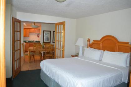 Dockside Inn & Resort - image 13