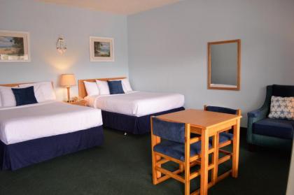 Dockside Inn & Resort - image 6