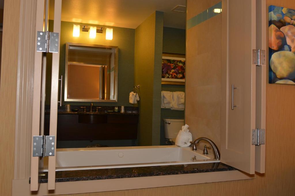Win-River Resort and Casino - image 3