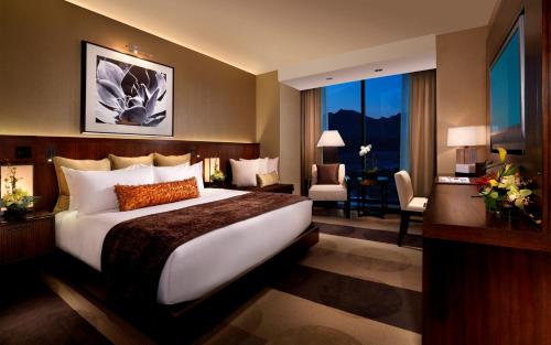 Aliante Casino + Hotel - image 4