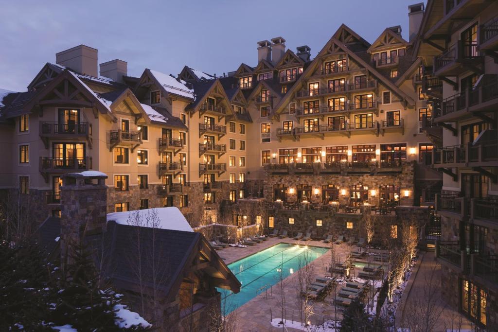 Four Seasons Resort Vail - main image