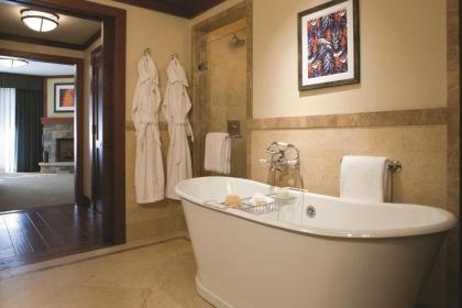 Four Seasons Resort Vail - image 2