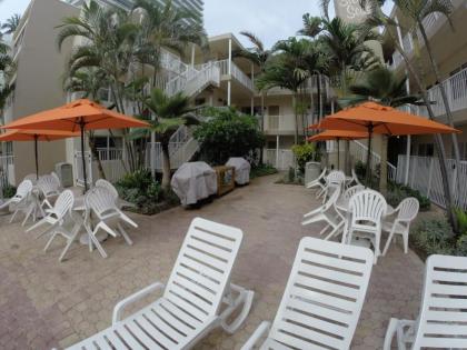 Silver Seas Beach Resort - image 12