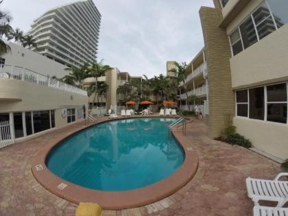 Silver Seas Beach Resort - image 13
