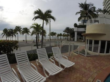 Silver Seas Beach Resort - image 14