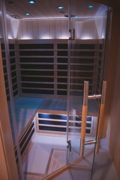 The Inn at Harbor Shores - image 2