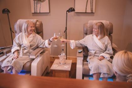 The Inn at Harbor Shores - image 3