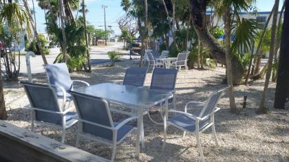Captain Pip's Marina & Hideaway - image 10