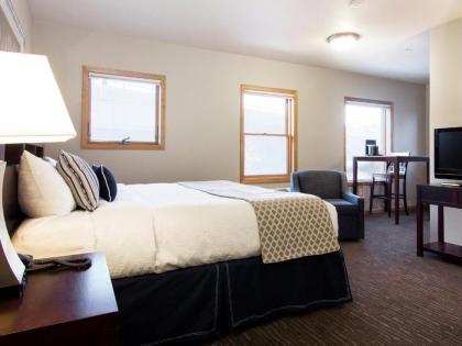 Beacon Pointe on Lake Superior - image 20