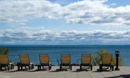 Beacon Pointe on Lake Superior - image 3