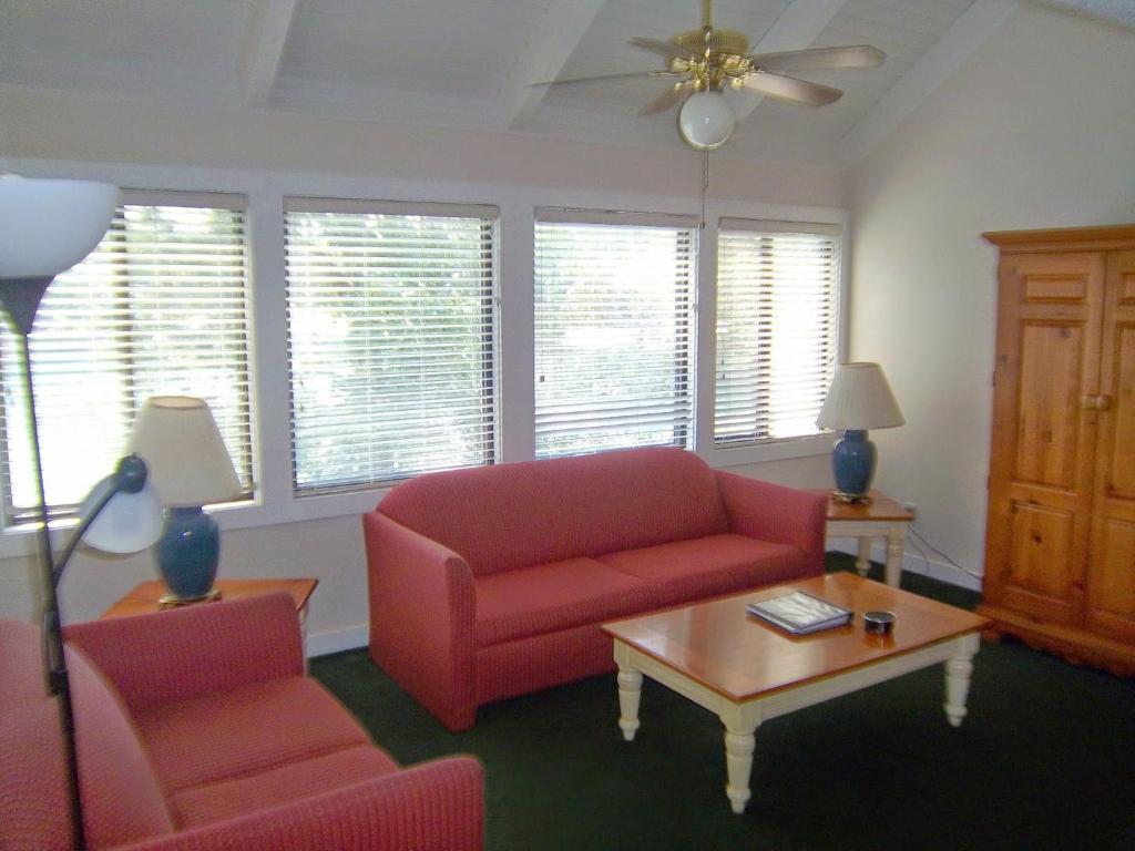 Waterwood Townhouses a VRI resort - image 6