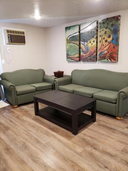 Flaming Gorge Resort - image 6