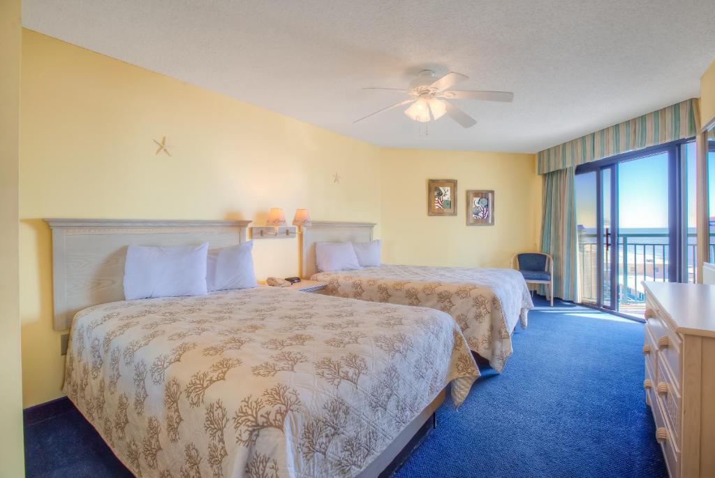 Sand Dunes Resort & Suites - image 2