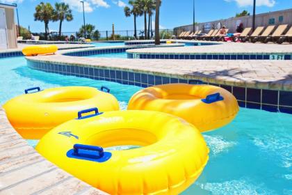 Sand Dunes Resort & Suites - image 3