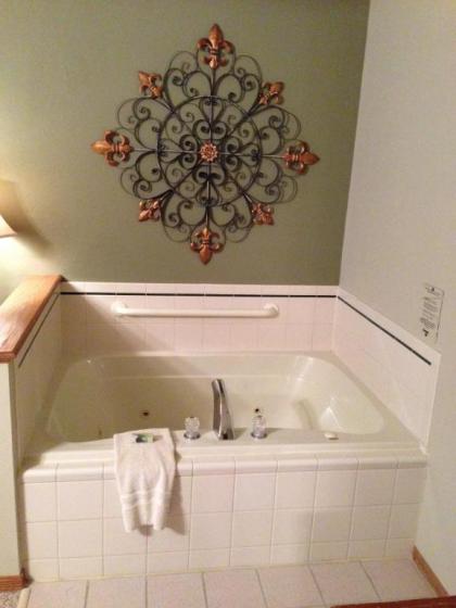 High Point Inn - image 2