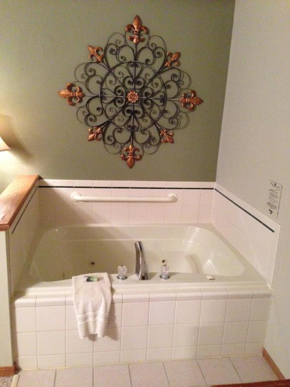 High Point Inn - image 2