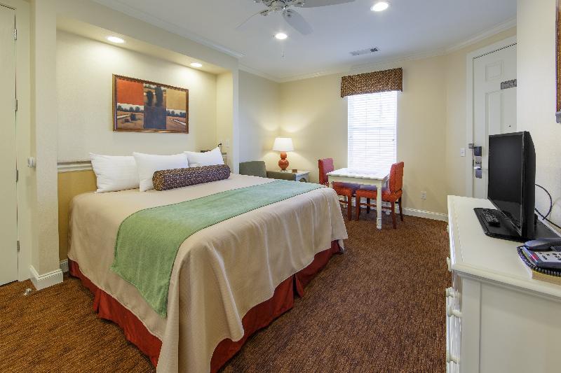 Holiday Inn Club Vacations FOX RIVER RESORT - image 4