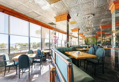 Sands Ocean Club - image 16