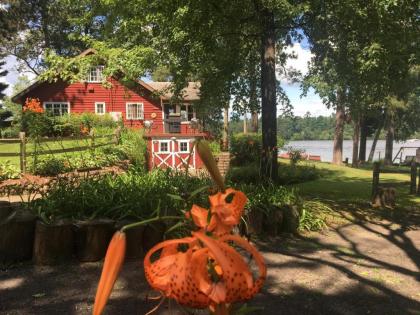 Rainbow's End Resort Camp - image 1