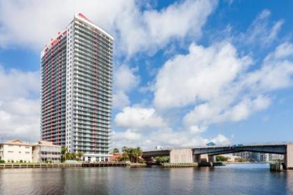 BW Miami Vacation Rentals at Beachwalk Resort - image 1