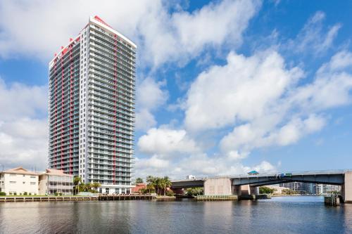 BW Miami Vacation Rentals at Beachwalk Resort - main image