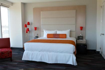 Scarlet Pearl Casino Resort - image 17