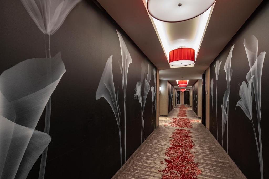 Scarlet Pearl Casino Resort - image 4