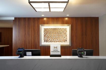 The District by Hilton Club - image 12
