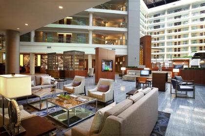 The District by Hilton Club - image 17