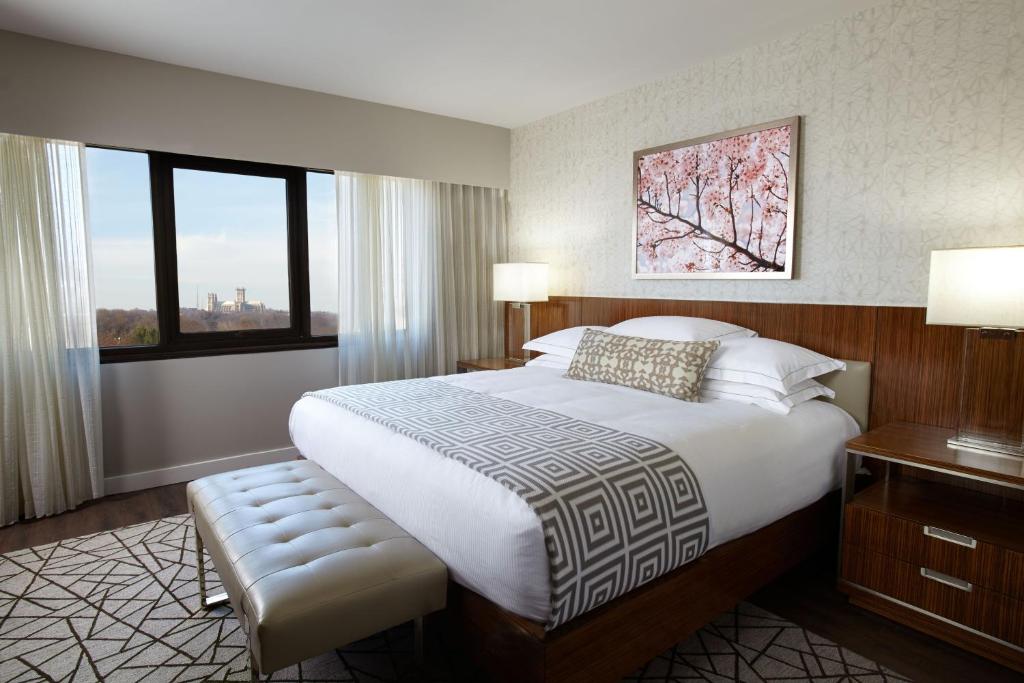 The District by Hilton Club - image 7