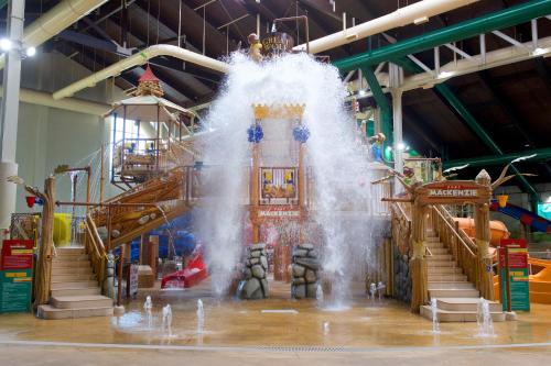 Great Wolf Lodge Southern California - main image