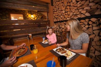 Great Wolf Lodge Southern California - image 12